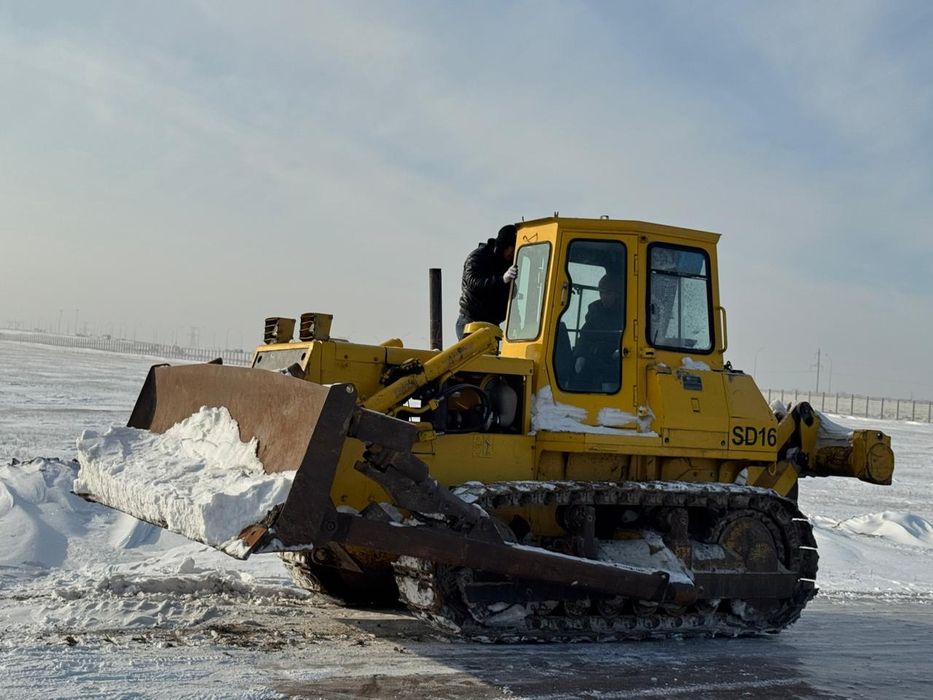 Шантуй сд16. Бульдозер.