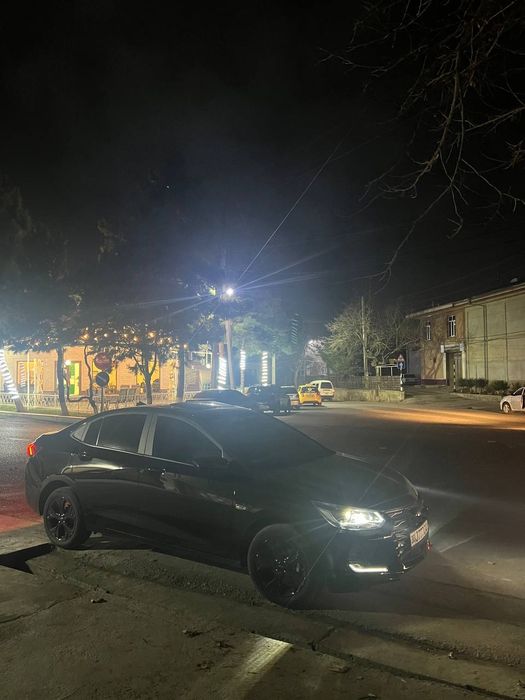 Срочно сотилади мошина