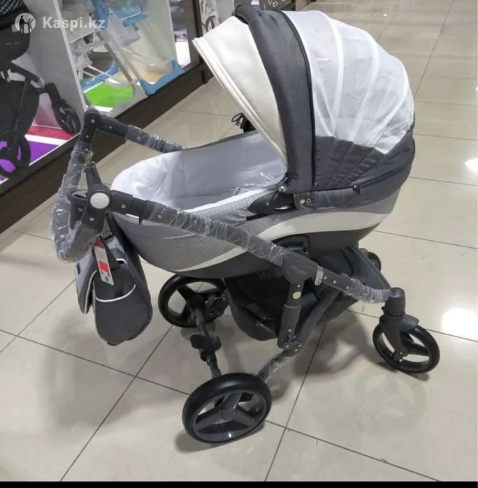 Продам коляску состояние хорошее