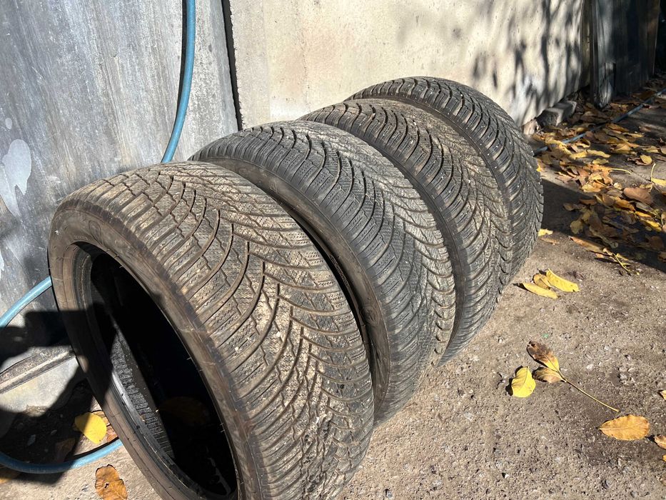 Firestone Winterhawk 4 – зимни гуми 8мм грайфер (DOT 4221)