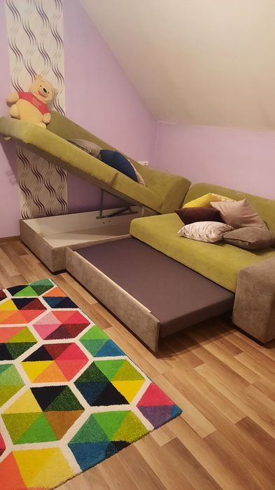 Vând colțar extensibil.