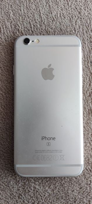 iPhone 6s 64 GB много запазен