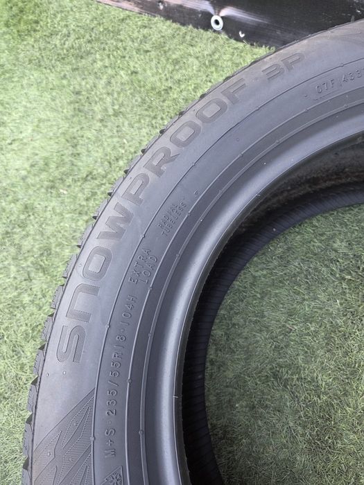 235 55 18 Nokian