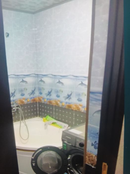 УЧ хонали квартира узок муддатга оилага берилади