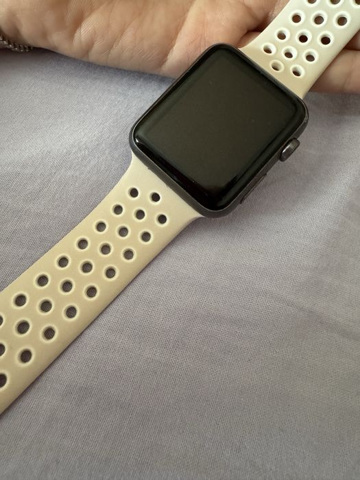 Apple Watch 42 mm Aluminum