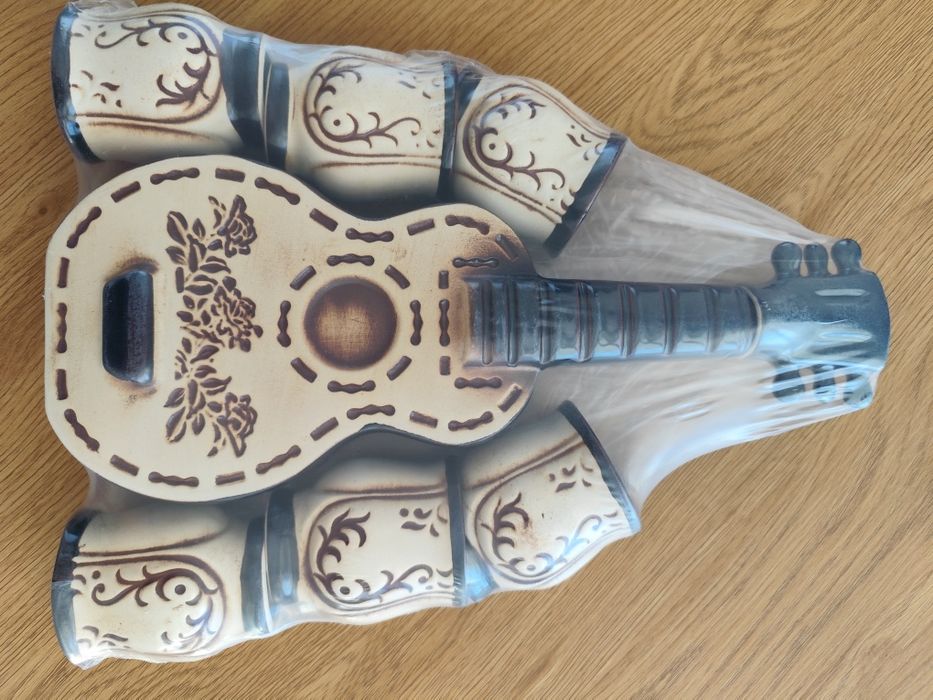 Set artizanal din ceramică