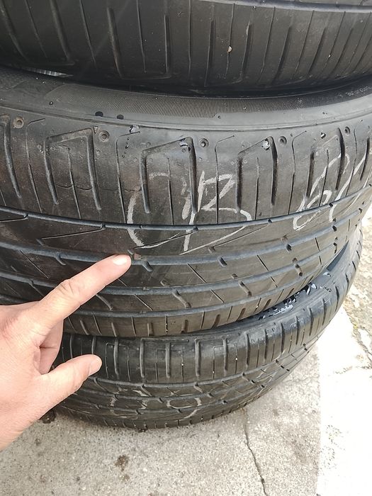 Гуми 19/235/50 Hankook