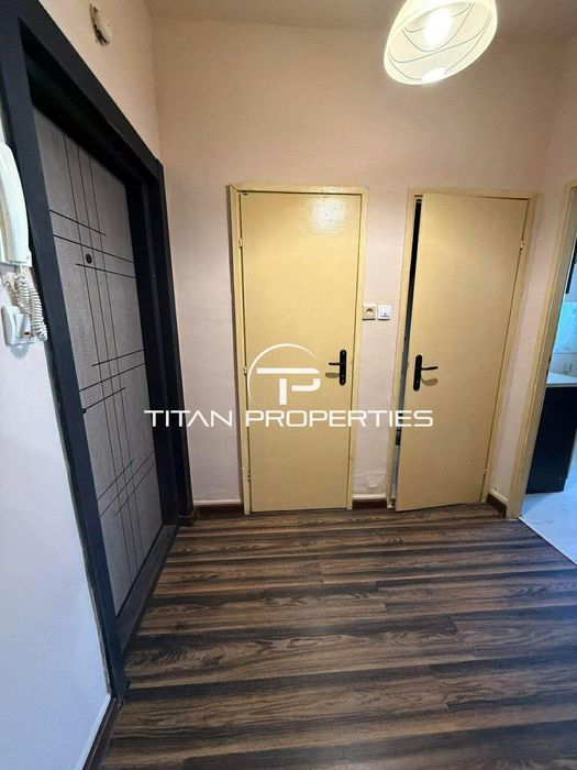 Двустаен апартамент, под наем, кв. Младост 1