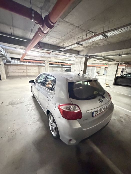 Toyota Auris 2011 1.8 Hybrid