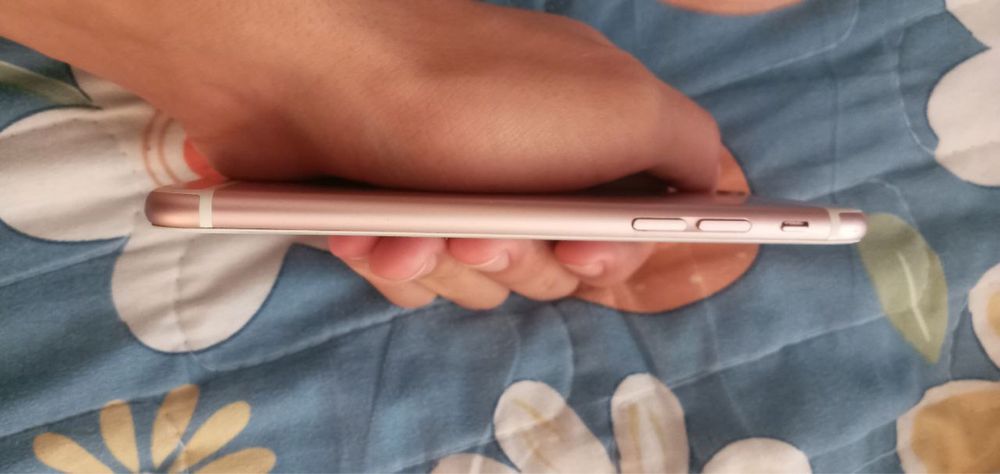 Iphone 6s (64)gb ideal