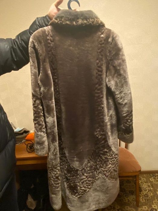 Продам Шубу Мутон