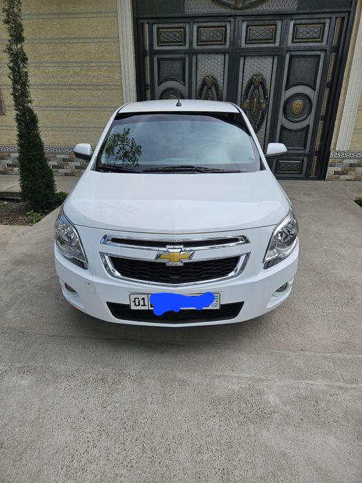 2013 срочни сотилади