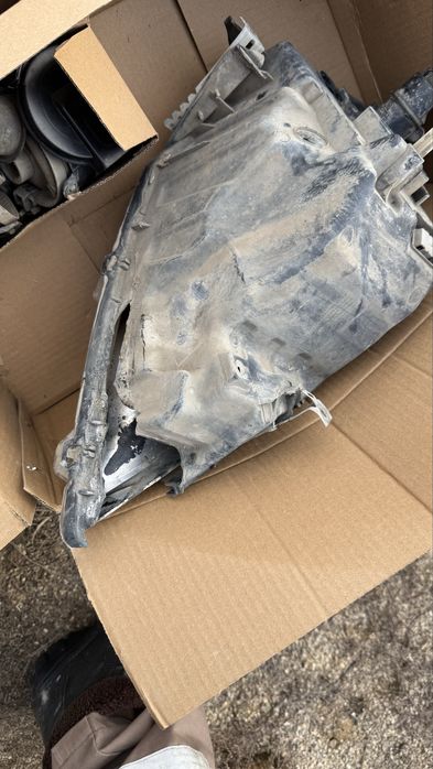 Продам фар ларгус