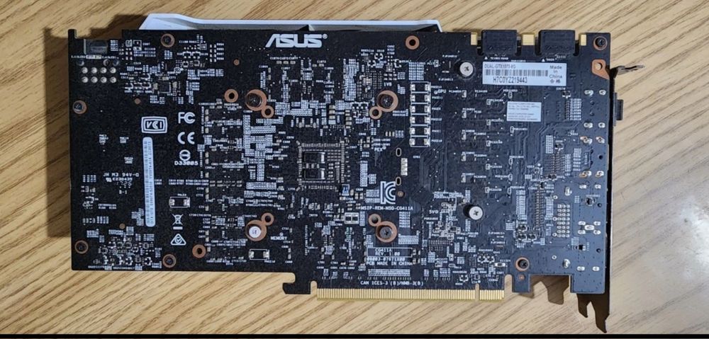 Bugeo kapma / Asus Dual GTX 1070 8GB GDDR5