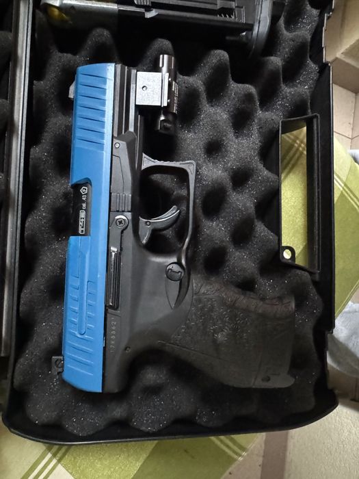 Vand pistol CO2 Umarex ppq m2