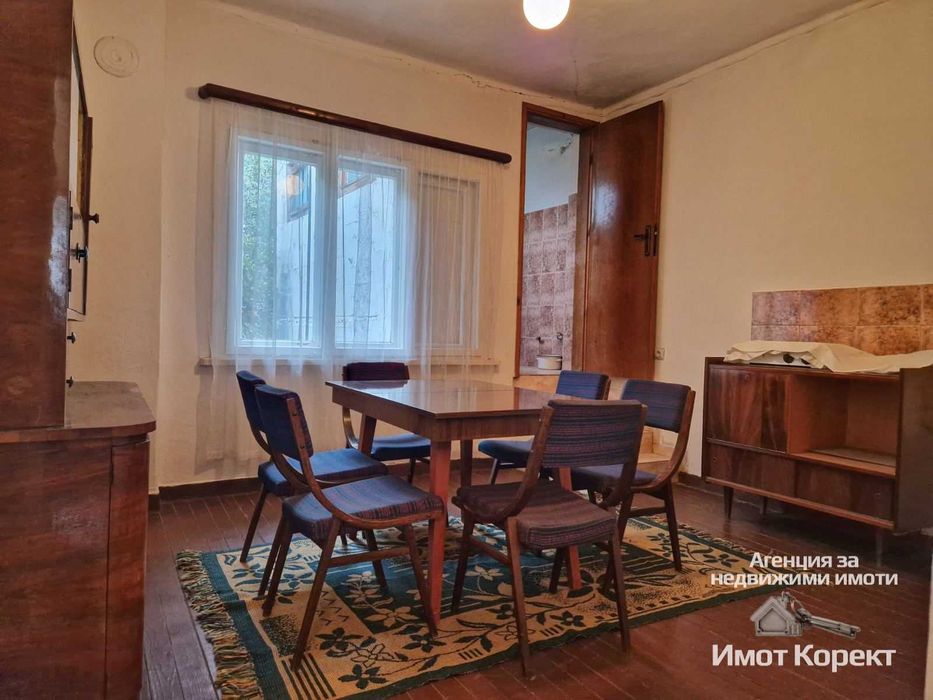 Имот Корект продава Самостоятелна Къща, зона Изток, гр. Асеновград