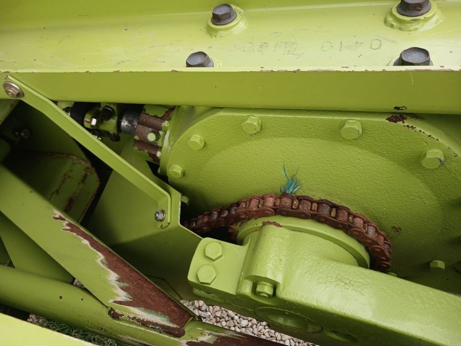 Uzb ishlamagan Kareski Claas 65