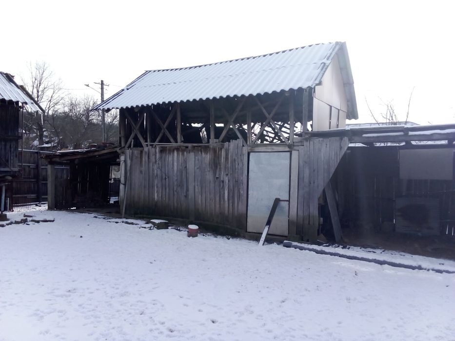 Casă de vânzare la țară