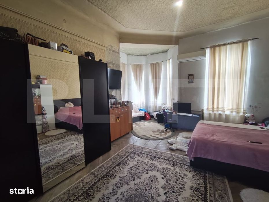 OPORTUNITATE - Apartament in zona centrala, 174 mp