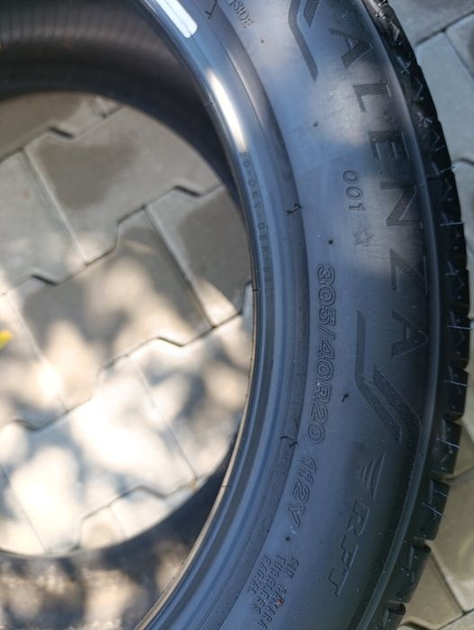 Anvelope de vara 305 40 20  Bridgestone Runflat*BMW dot 5220