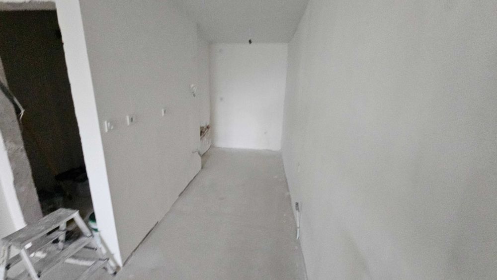 Продава се Двустаен апартамент в Разград, Бели Лом - 65 кв.м за 1232 €/кв.м - Снимка #4