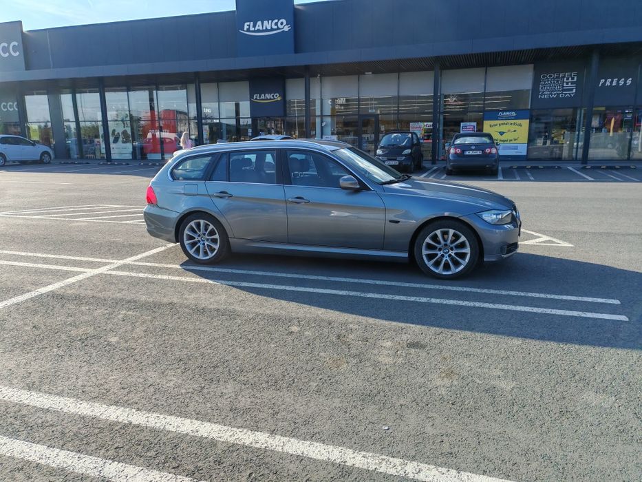 BMW 3 Series 2011 — imagine 4