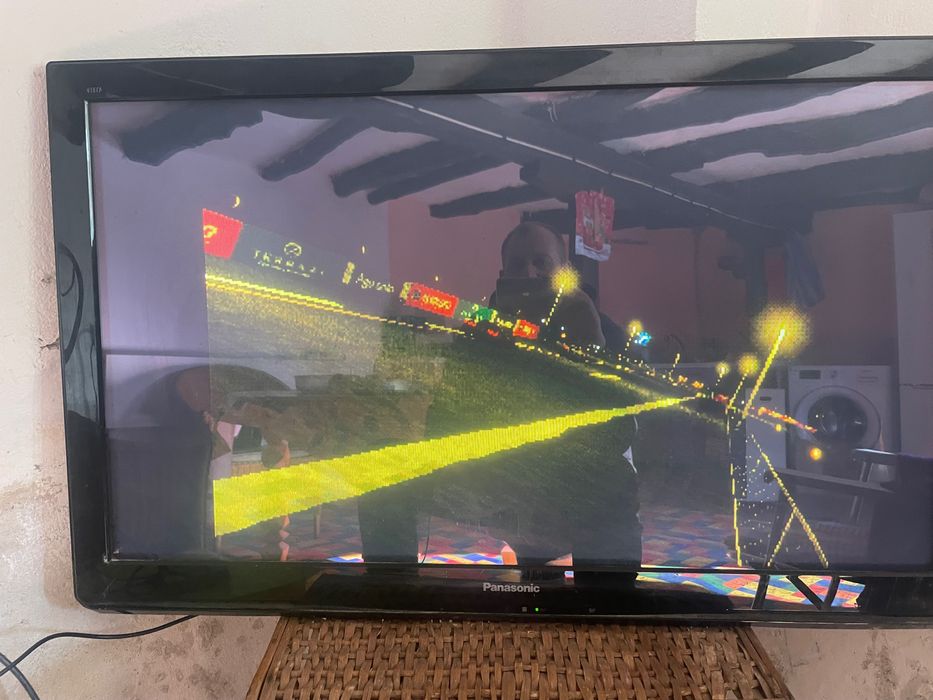 Panasonic 42 Плазма работещ   Модел : TX-P42C3E  Viera