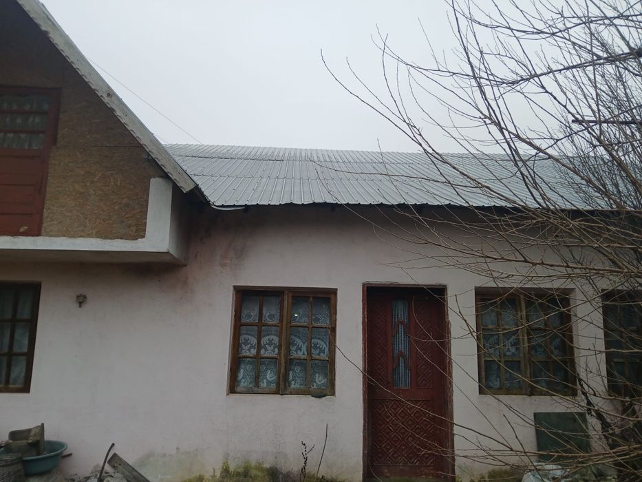 Casa de vanzare ,Com Morteni