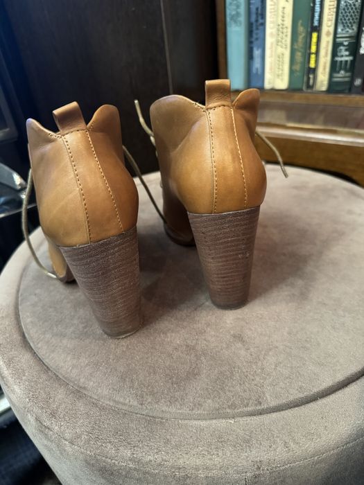 Полуботинки женские