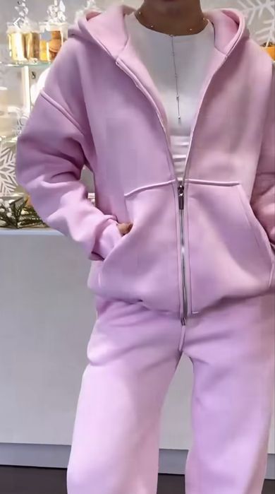 Спортивный костюм утепленный