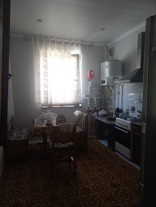 2 etajli uy sotiladi. id-080
