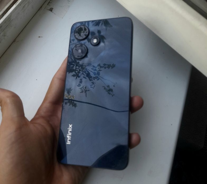 Infinix hot 30 i