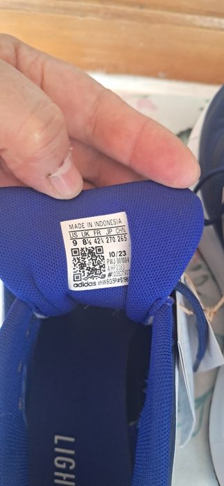 Adidasi adidas barbati marimea 42