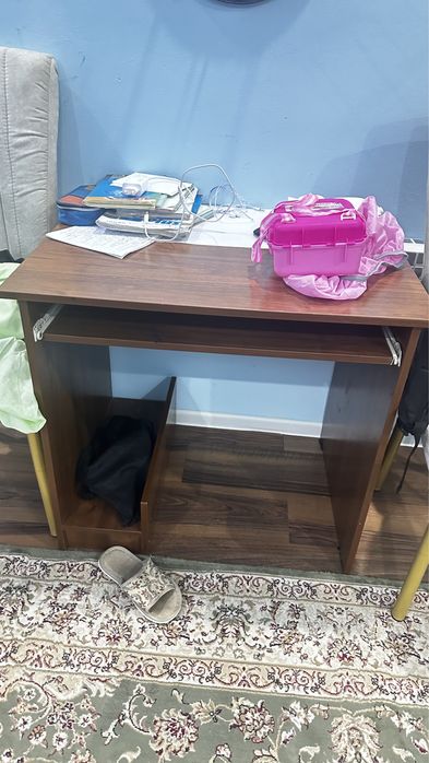 Шкаф, шифонер , парта