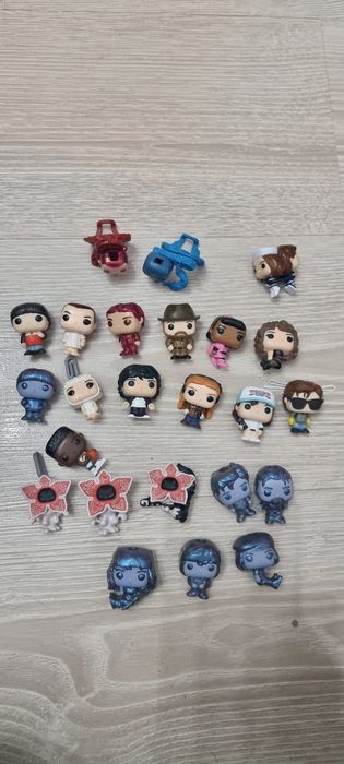 Figurine stranger things