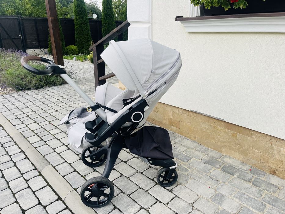 Carucior Stokke V6