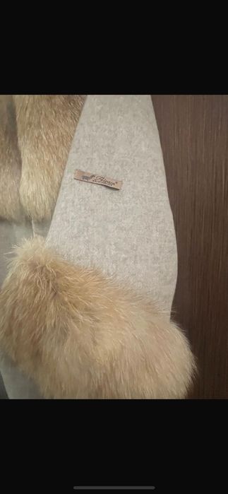 Palton alpaca și blana naturala