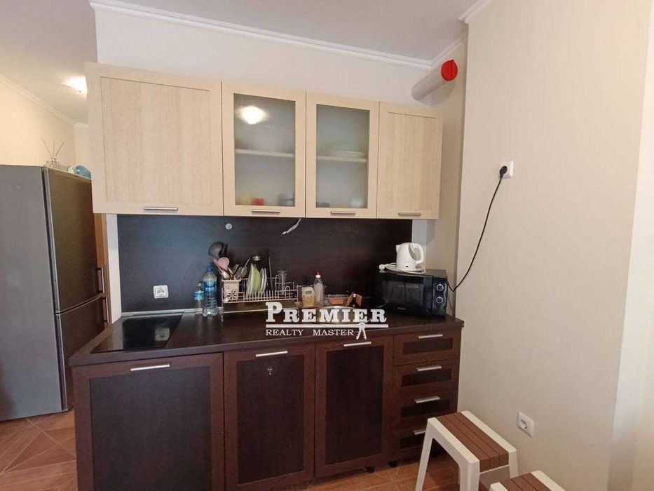 На вашето внимание предлагаме студио само на 50м. от плажа в Свети Влас.