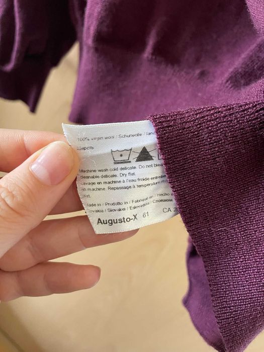 Pulover visiniu Hugo Boss din 100% lana virgina, marimea XL