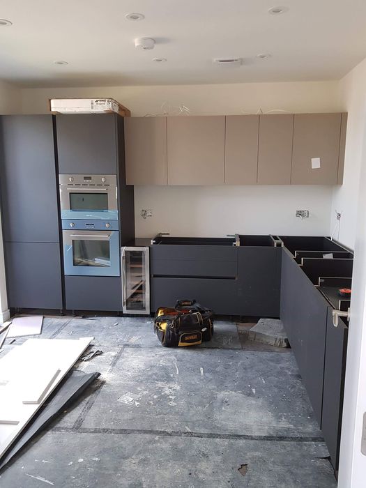 Изработка на кухни и мебели по поръчка /Столяр/ - Варна и региона