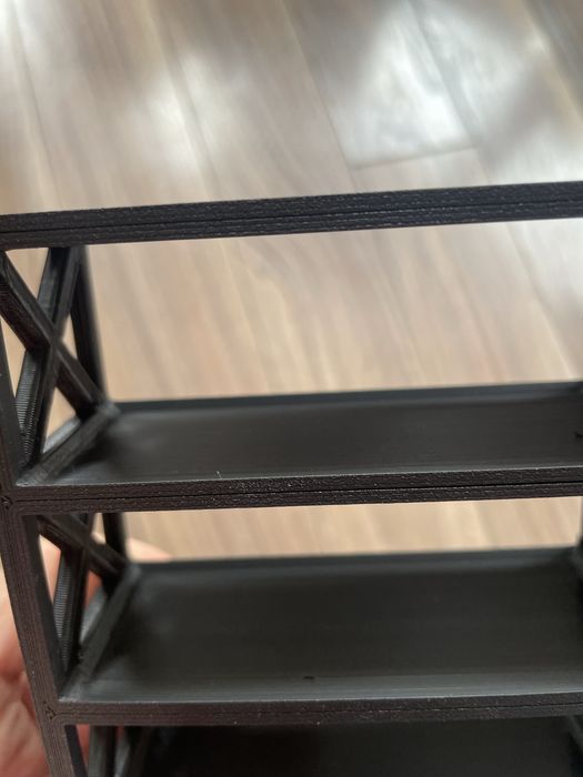 Стойка/ рафт за колички