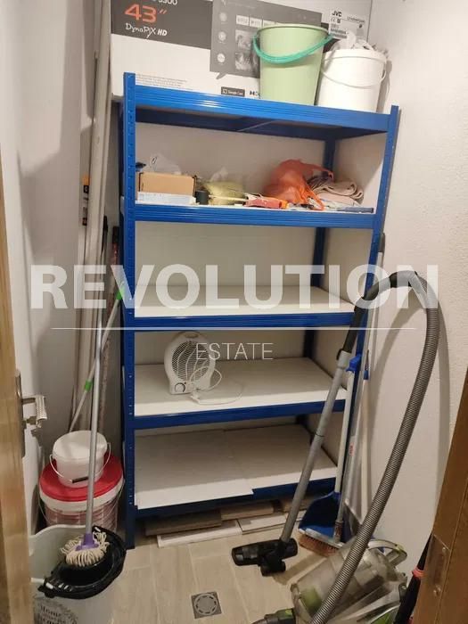 Дава се под наем Тристаен апартамент в Варна, Възраждане 1 - 85 кв.м за 500 € - Снимка #6