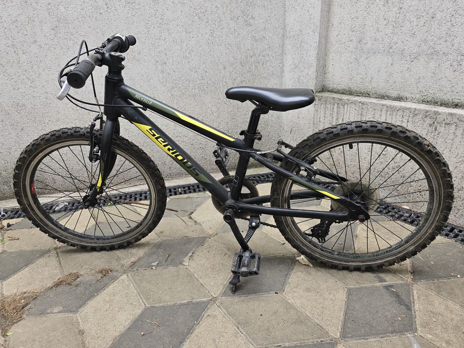 Vând bicicletă pentru copii