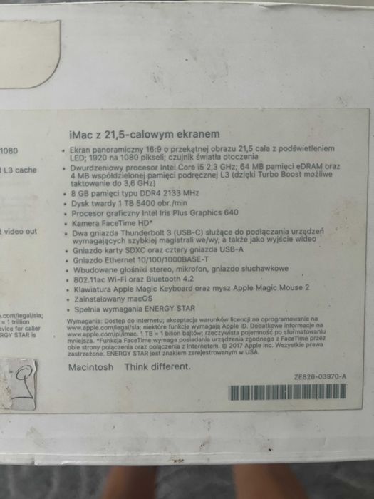 iMac 21.5 ,Intel Core I5 2.3 GHz, 64 MB Intel Iris Plus Graphics 640