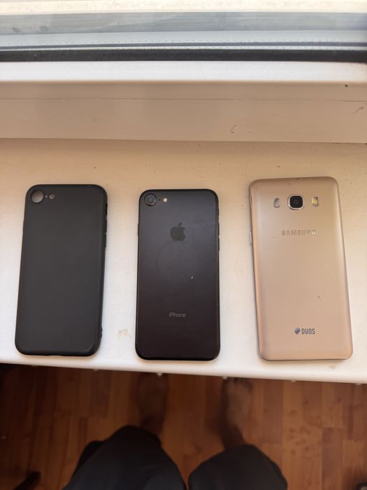 Samsung и iPhone продаю
