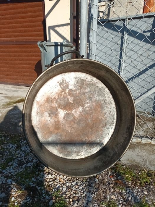 Тава за варене на лютеница