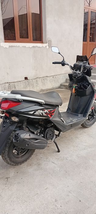 Samuray benzinli skuter. Sotiladi