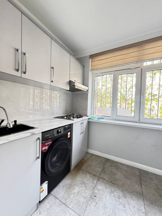 Чиланзар 4 квартал кирпичный дом 3/1/4 Метро Мирзо Улугбек