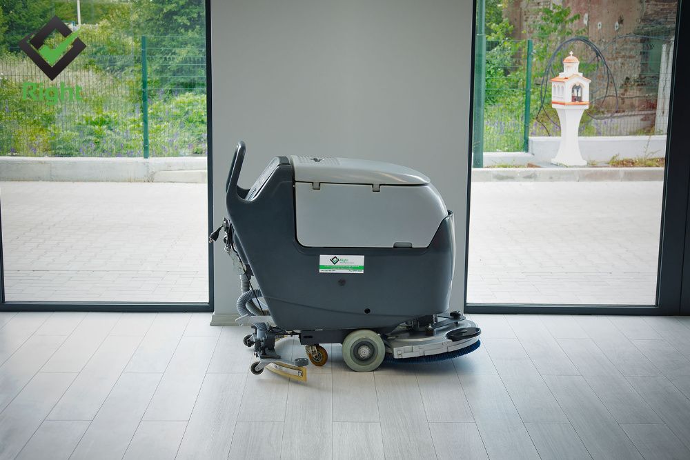 Машина за почистване на под на батерии - Nilfisk BA 531