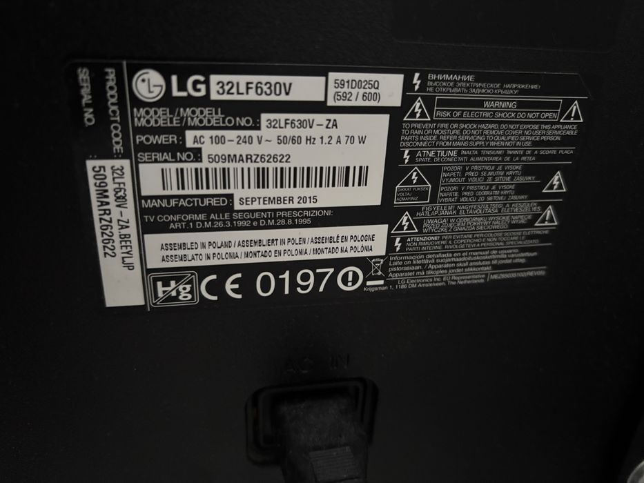 TV LG diagonala 80cm